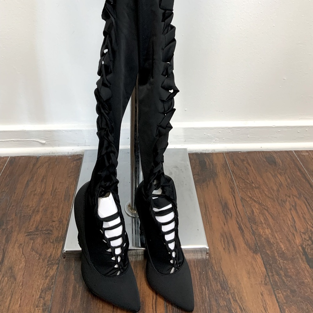 Cut out Thigh High Pointed toe heel